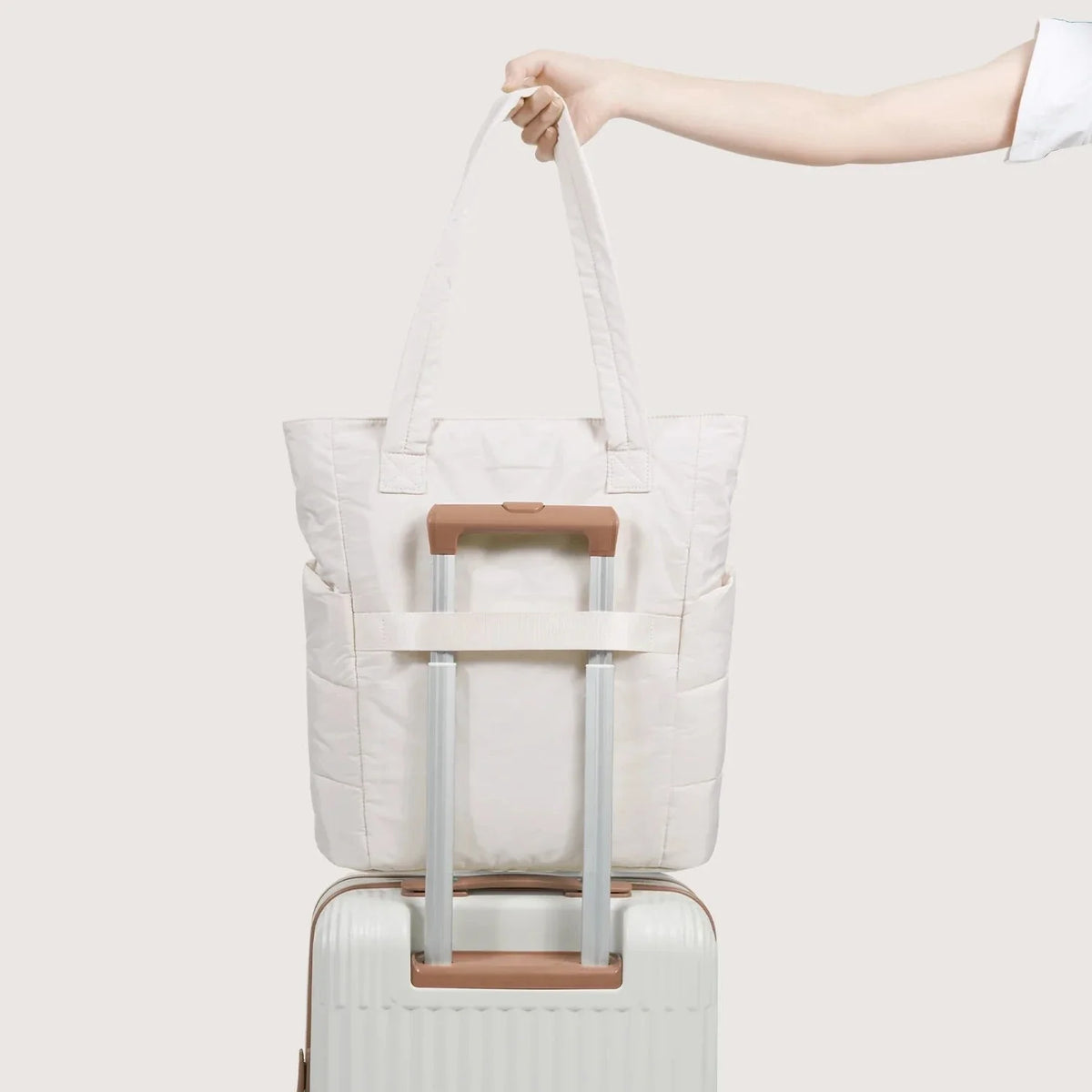 (FREE GIFT)Bubble 21L Puffy Tote