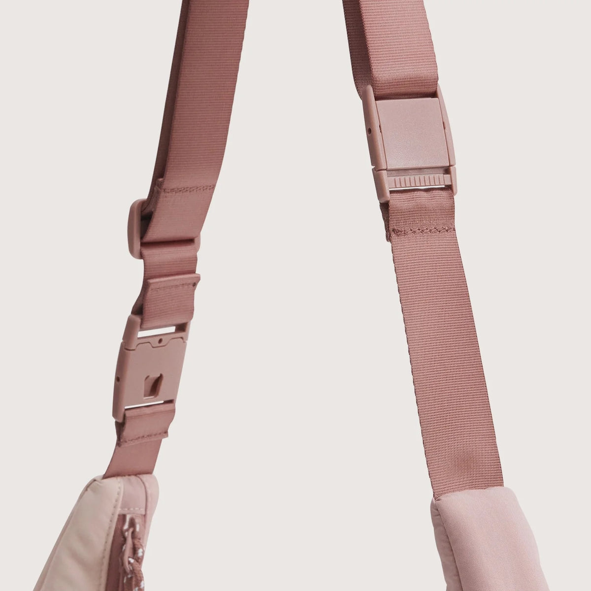 (FREE GIFT) Crush Hobo Bag