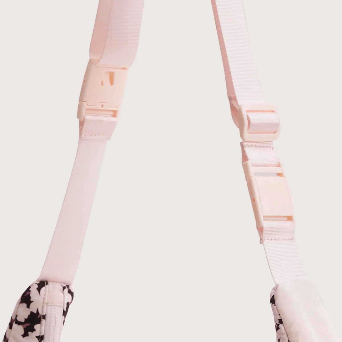 (FREE GIFT) Crush Hobo Bag