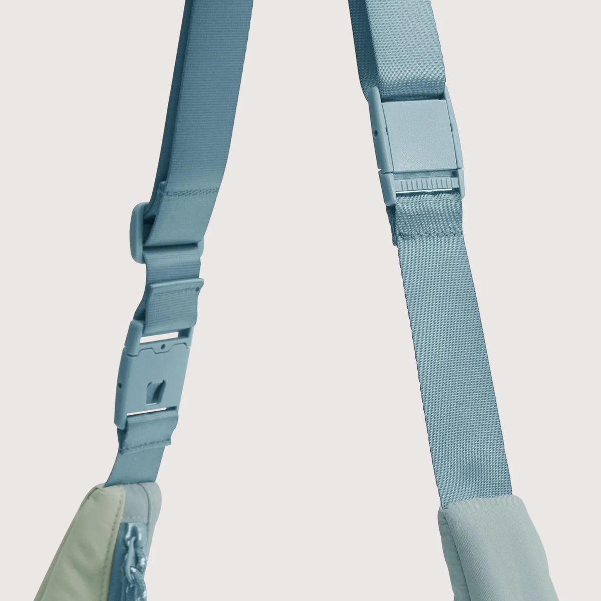 (FREE GIFT) Crush Hobo Bag