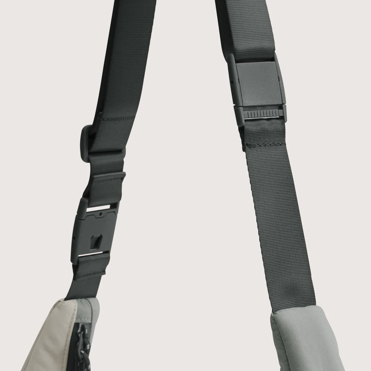 (FREE GIFT) Crush Hobo Bag