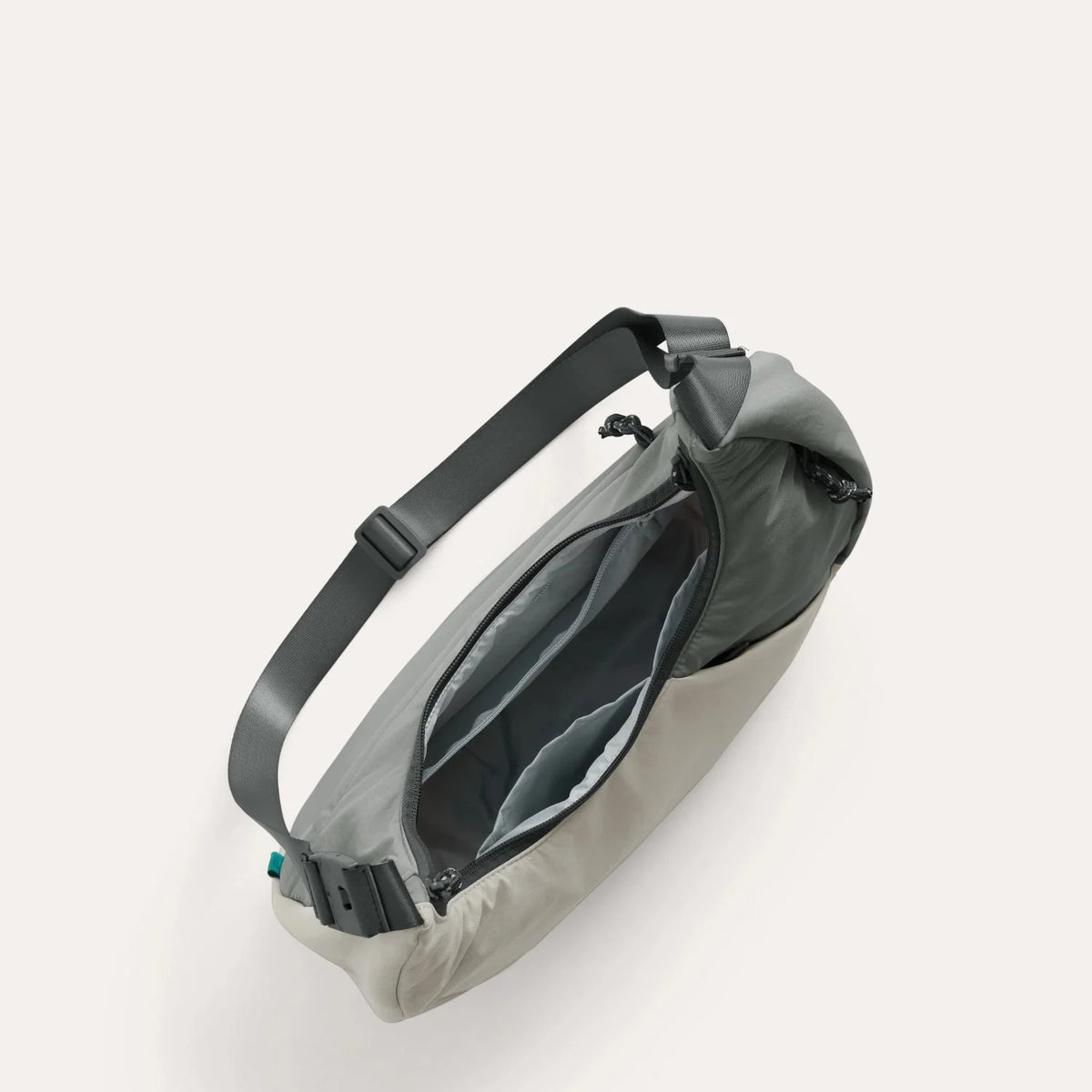 (FREE GIFT) Crush Hobo Bag