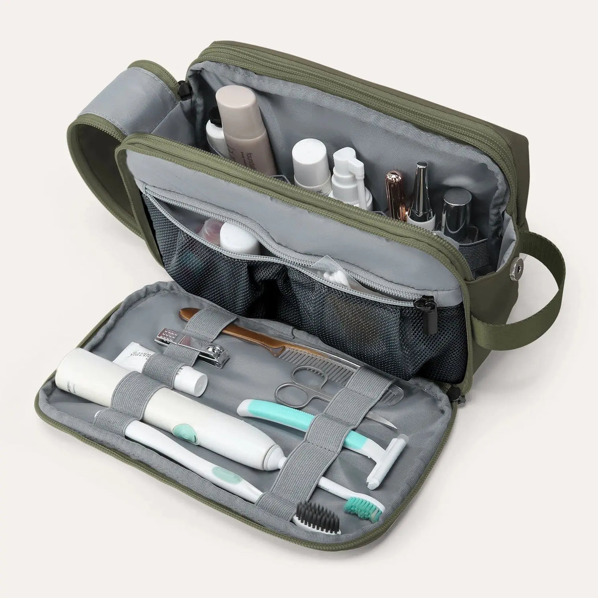 (FREE GIFT) On-road Toiletry Bag